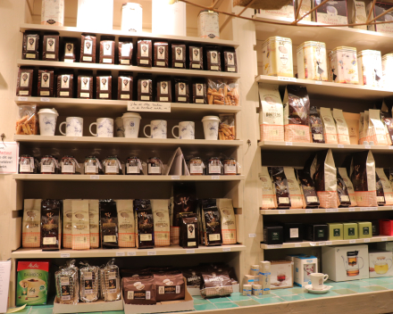 21 november 2024 - Bezoek koffiebranderij Hoorens - Panamarenko