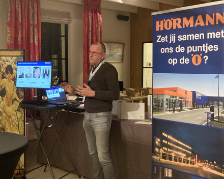 21 november 2024 - Bezoek koffiebranderij Hoorens - Panamarenko