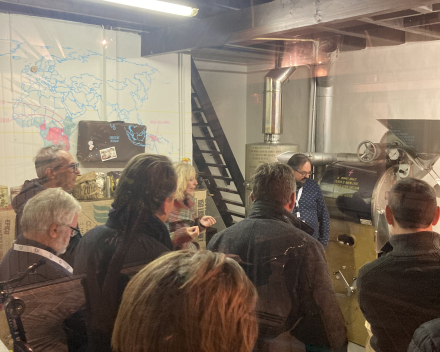 21 november 2024 - Bezoek koffiebranderij Hoorens - Panamarenko